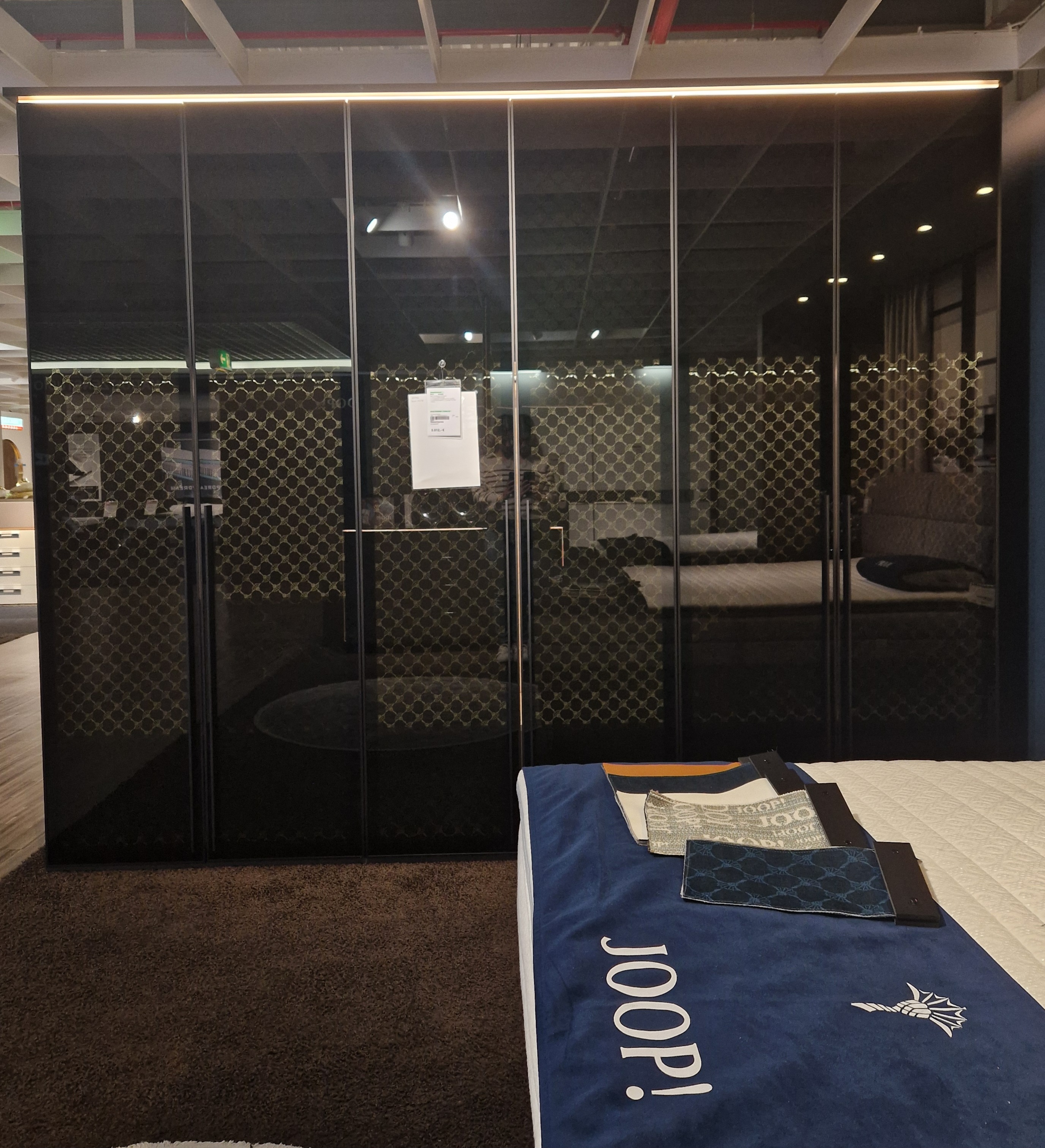 Kleiderschrank Joop Gloss 