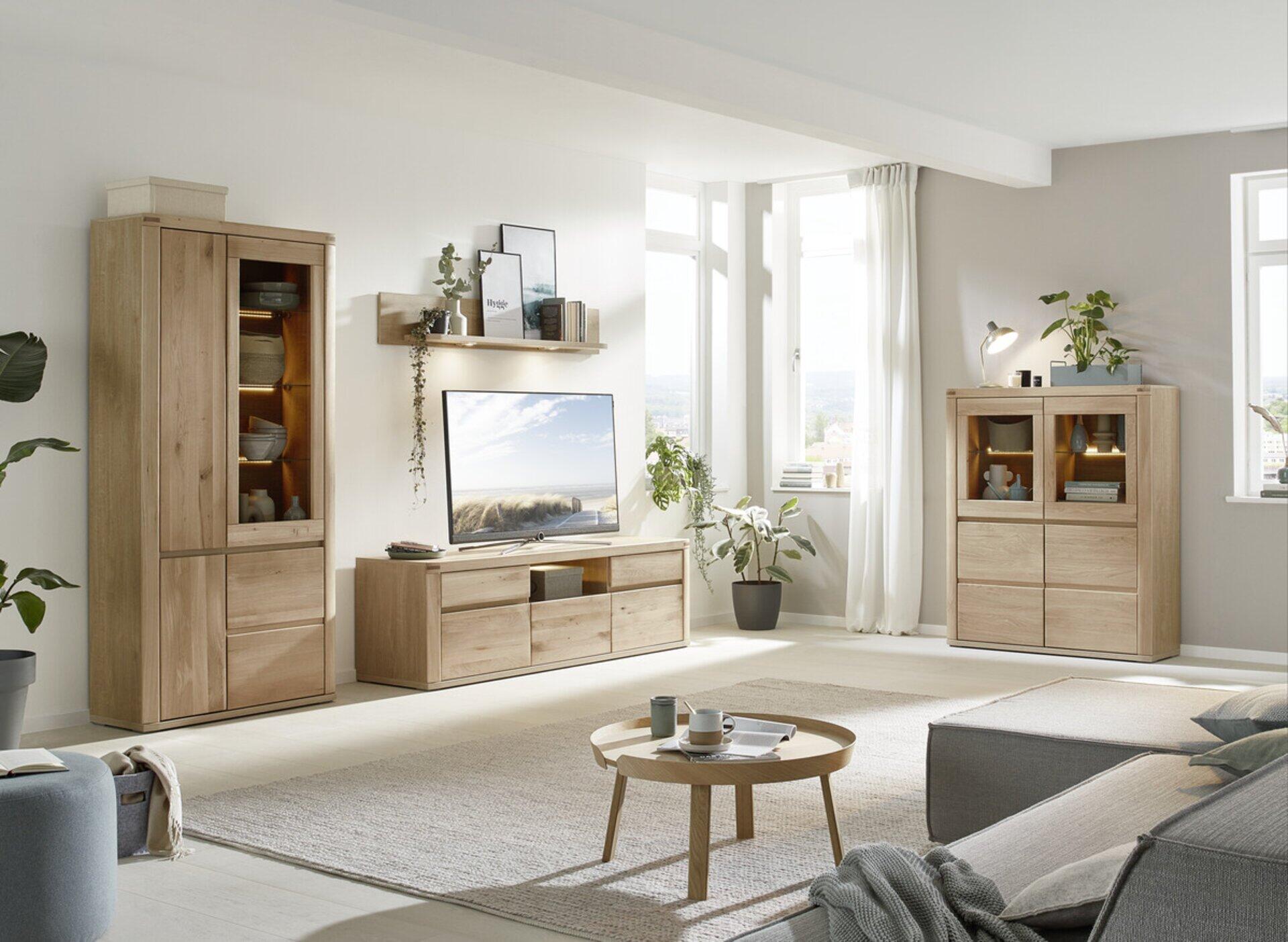 Highboard, Timos