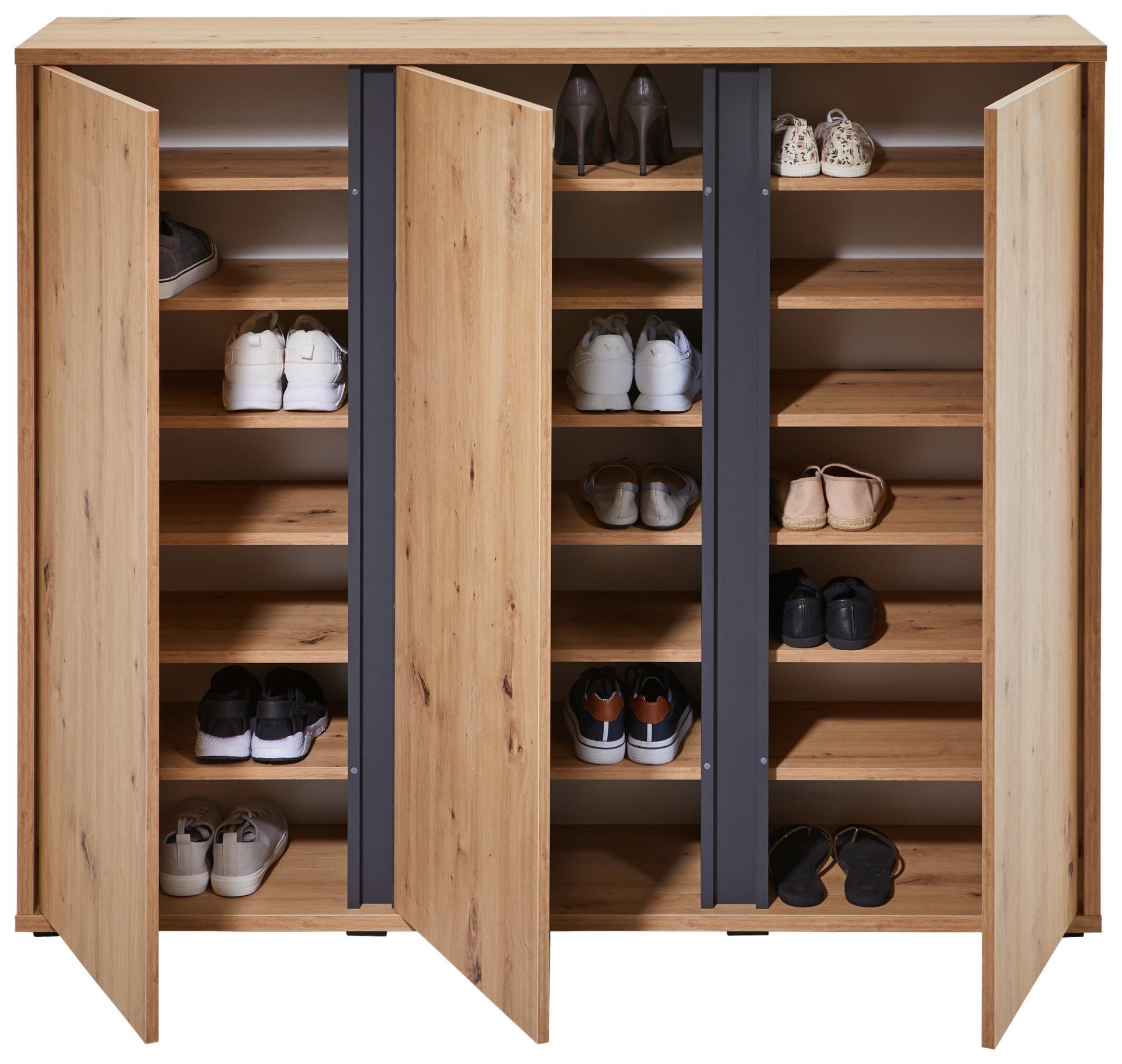 Schuhschrank, Liv