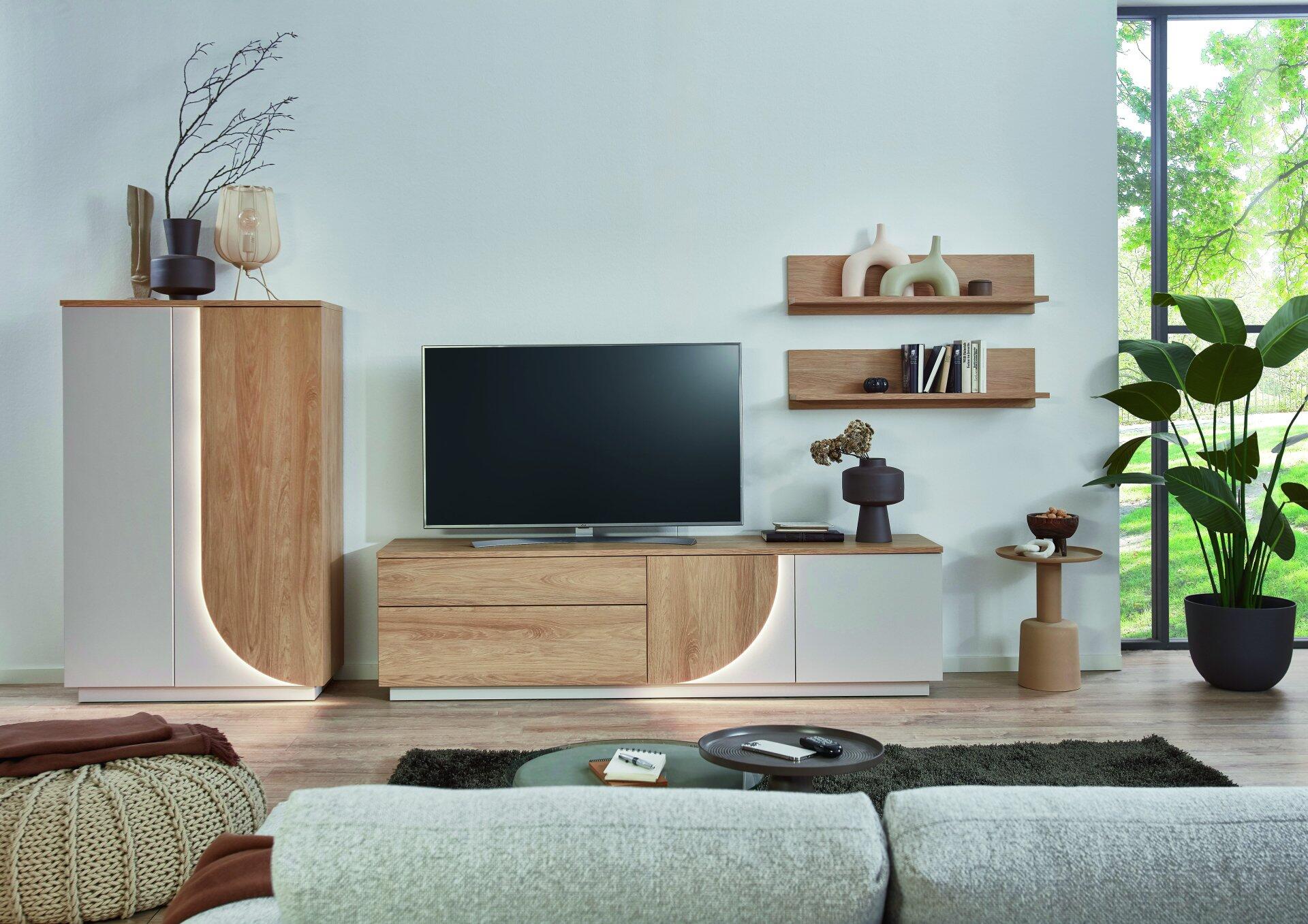 TV-/Wohnlösung, Spin