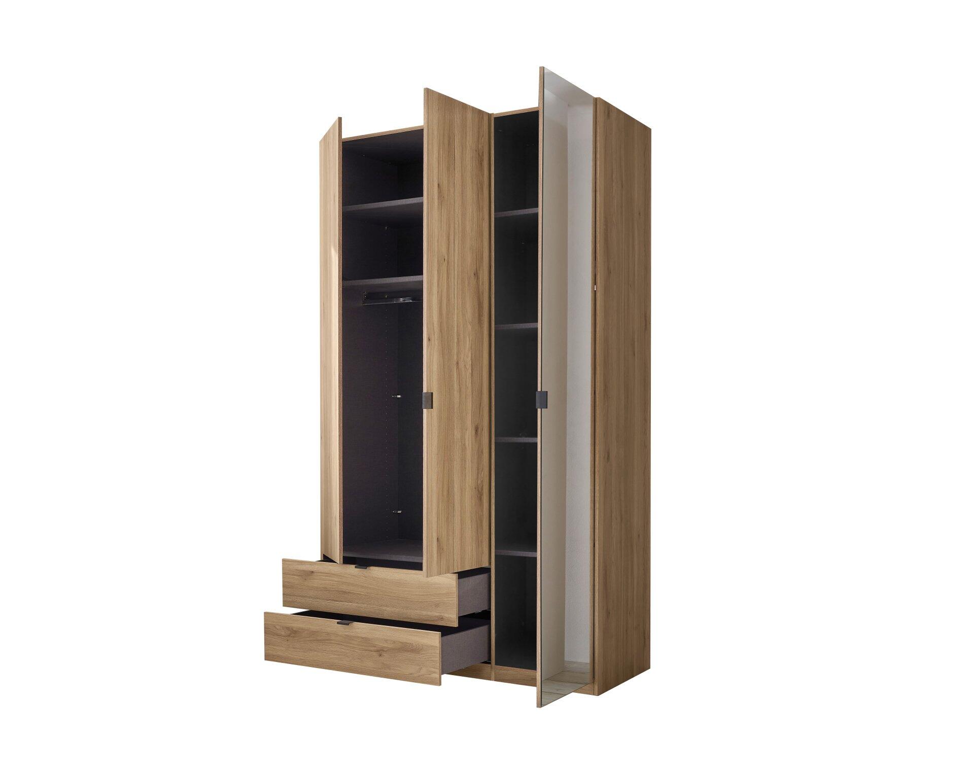 Kleiderschrank, Norte