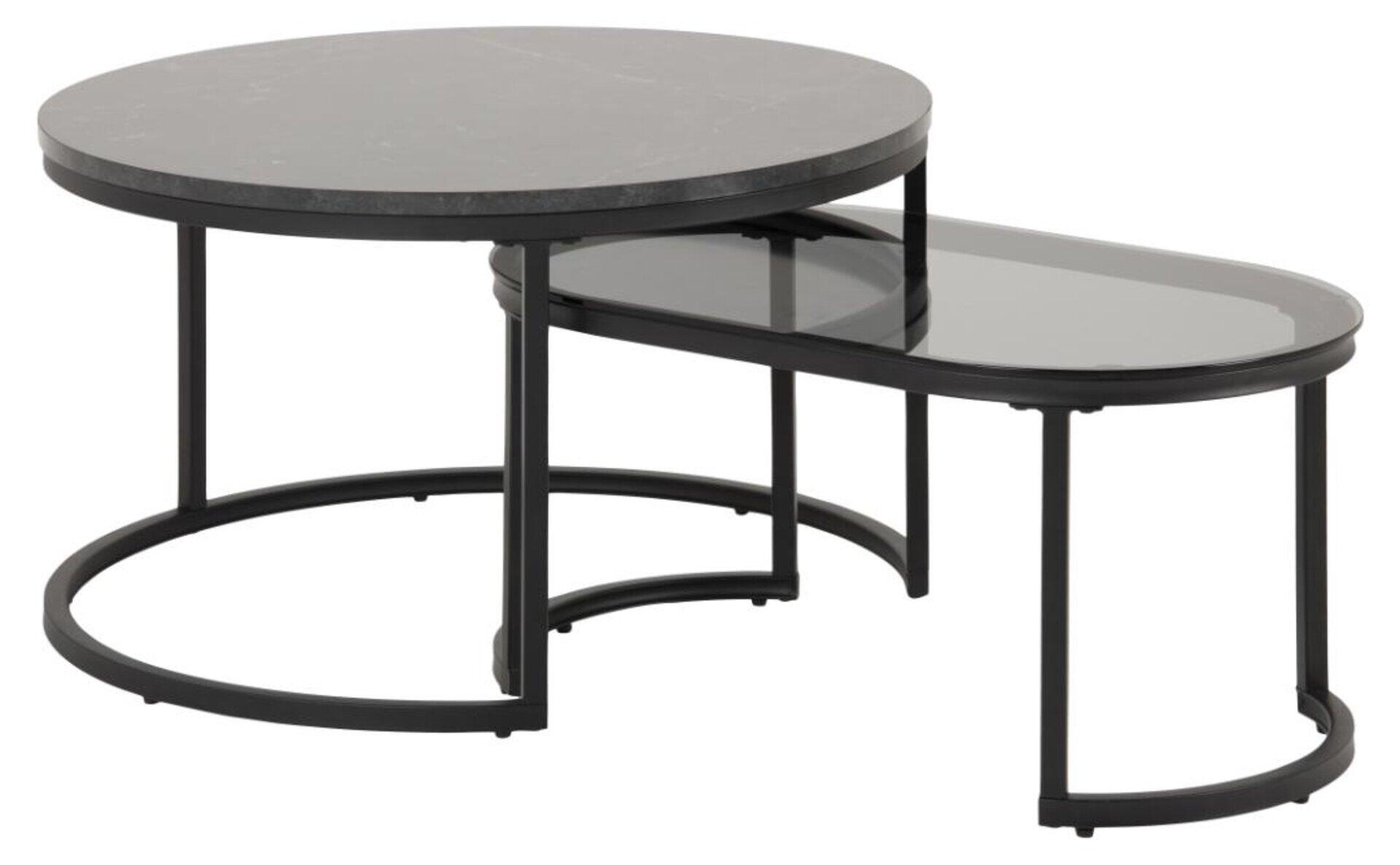 Couchtisch-Set Spiro: Zwei runde Couchtische ineinander verschachtelt, mit schwarzer, glänzender Tischplatte und gebogenem Metallgestell, die sich platzsparend stapeln lassen.