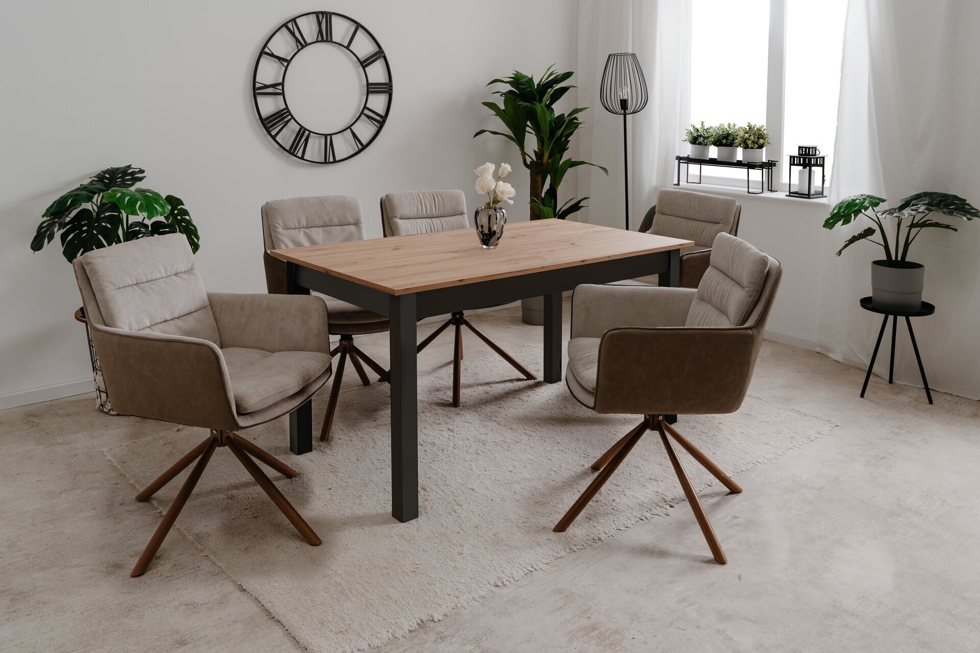 Auszugstisch, Coburg 140